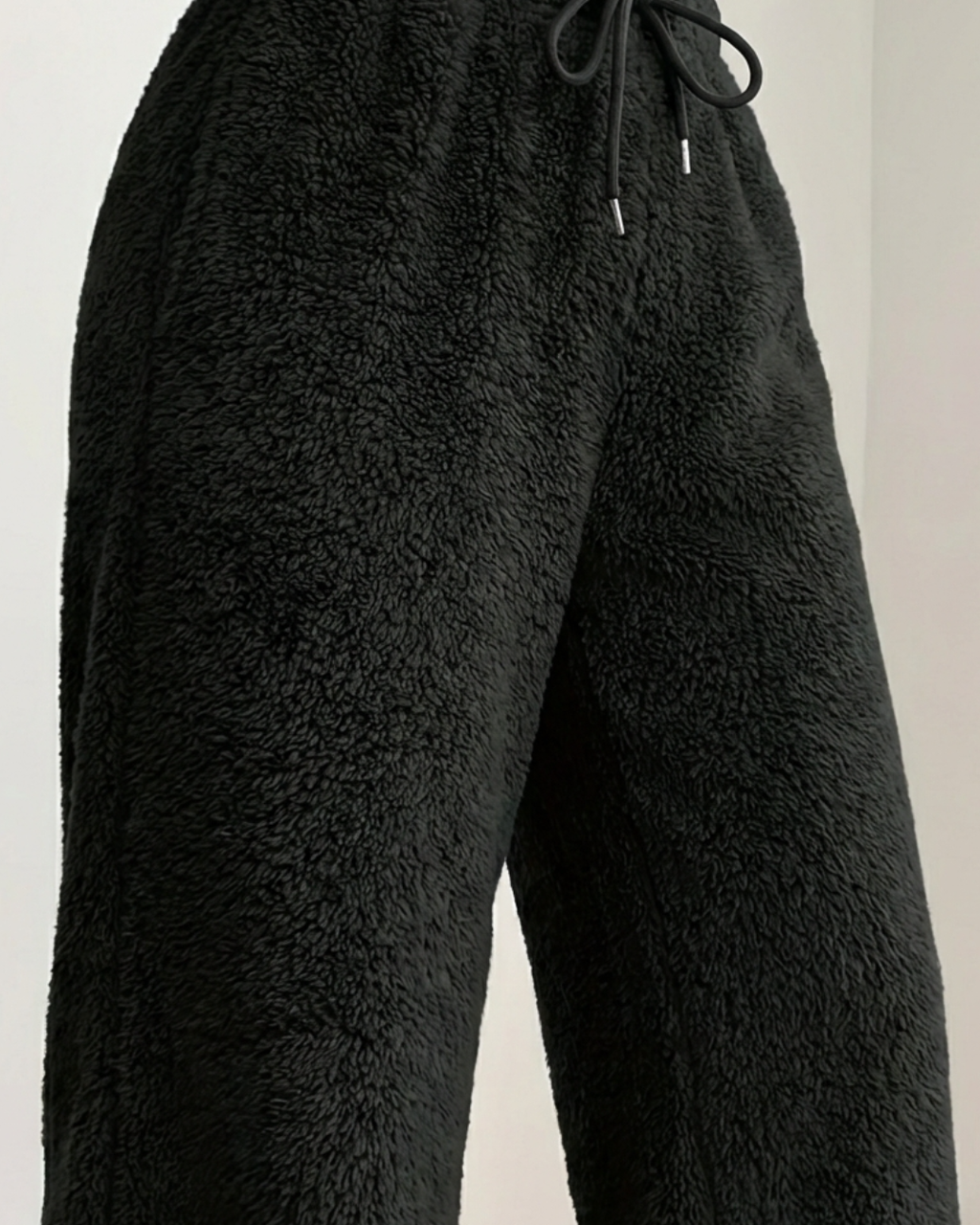 relaxed sweatpants
